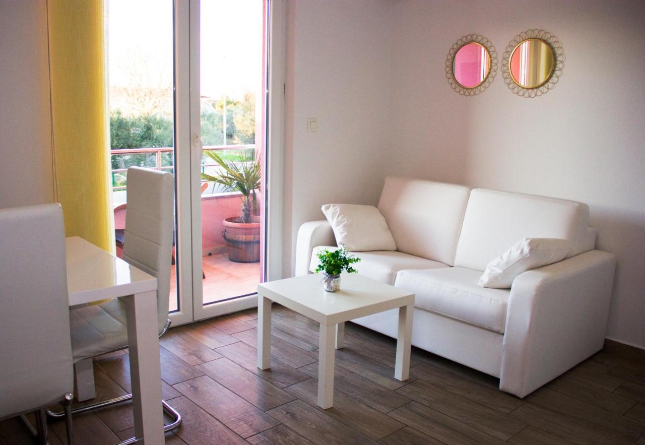Apartments Karla Bibinje Extérieur photo