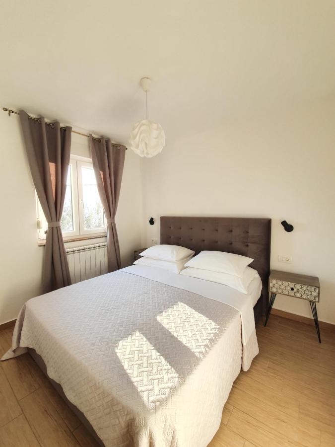 Apartments Karla Bibinje Extérieur photo
