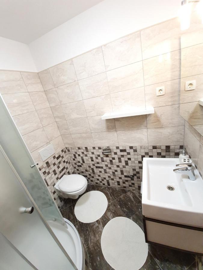 Apartments Karla Bibinje Extérieur photo